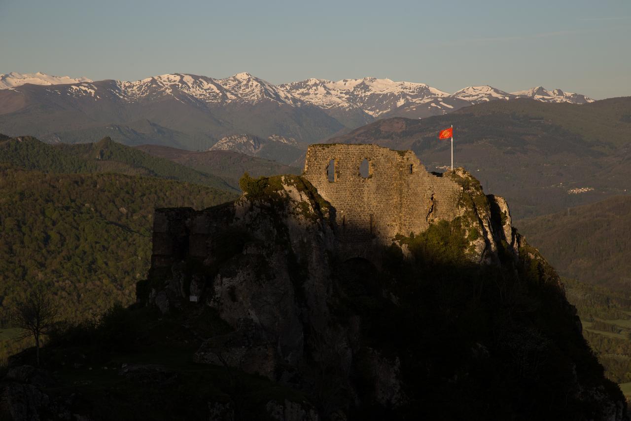 Gite D'Etape De Roquefixade Zewnętrze zdjęcie